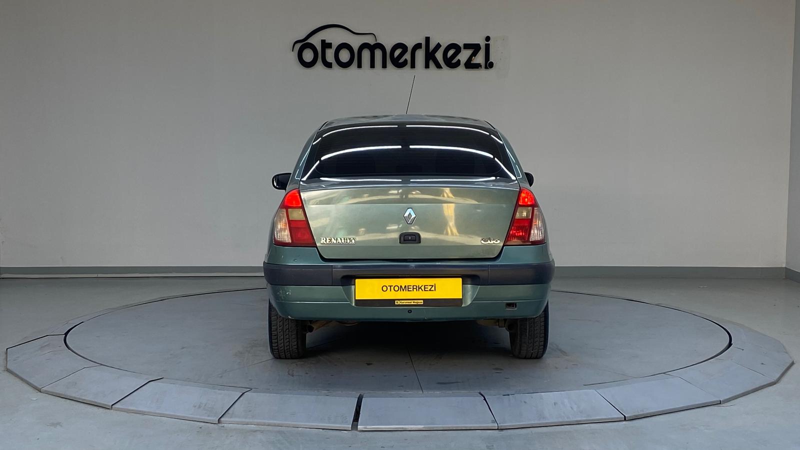 RENAULT CLIO 4